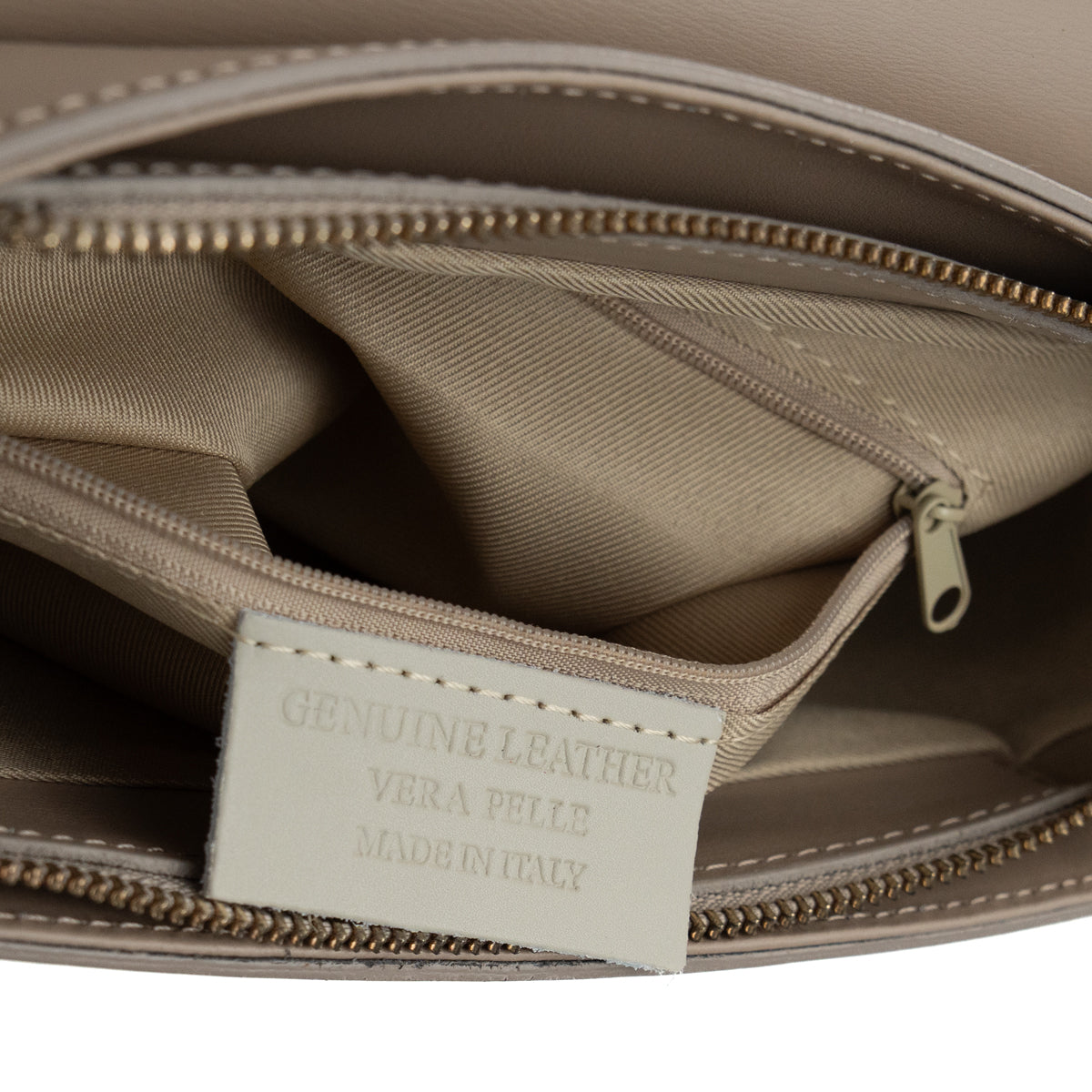 Borsa a spalla da Donna in vera Pelle con tracolla regolabile Mod. LUISA