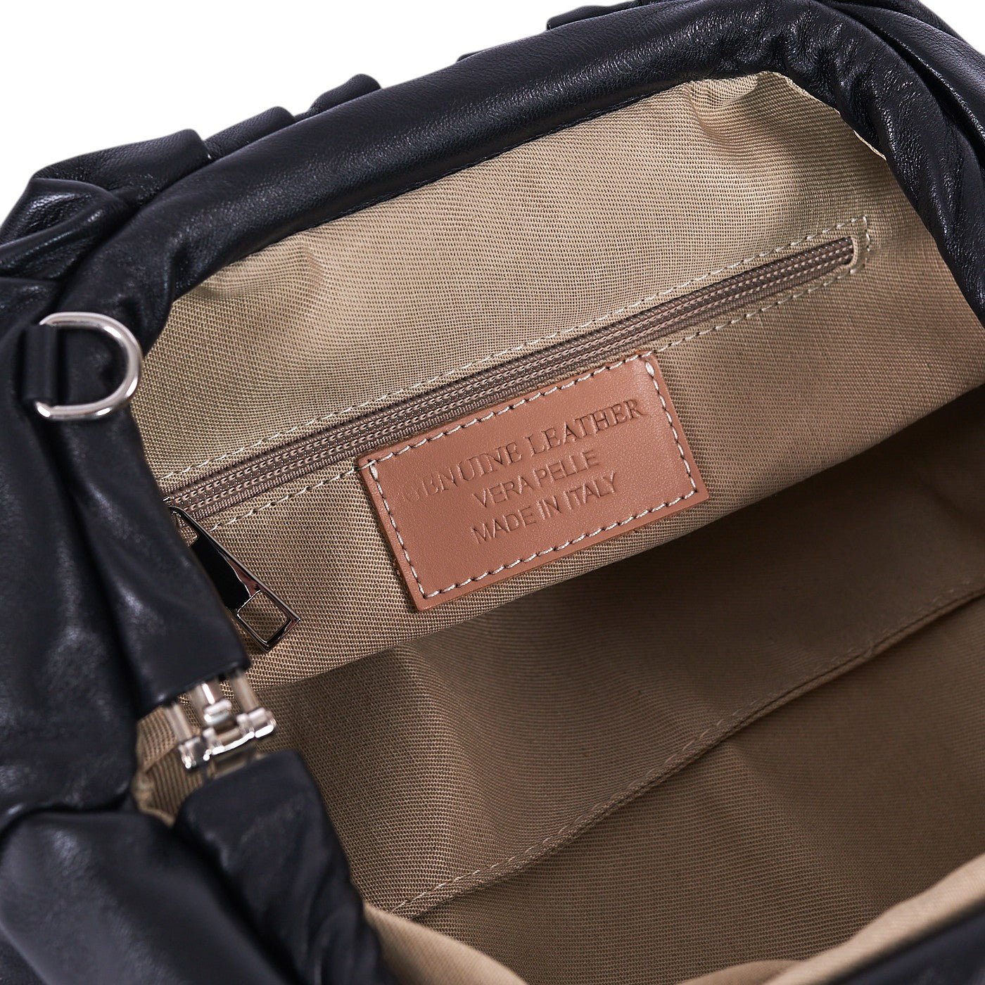 Borsa a mano da donna in vera pelle con tracolla regolabile mod. NUVOLA