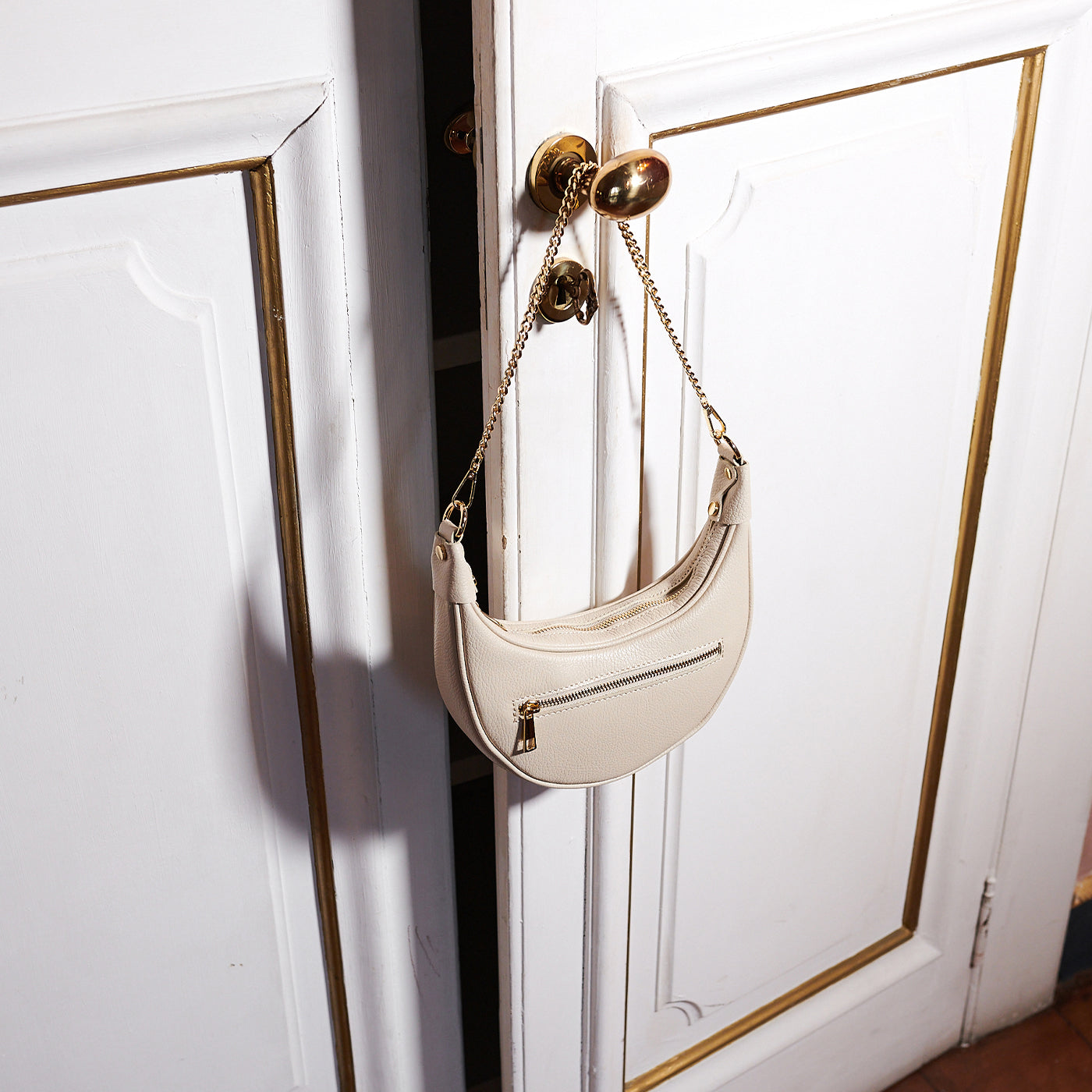 Borsa a spalla da Donna in Vera Pelle con tracolla regolabile Mod. CARLA