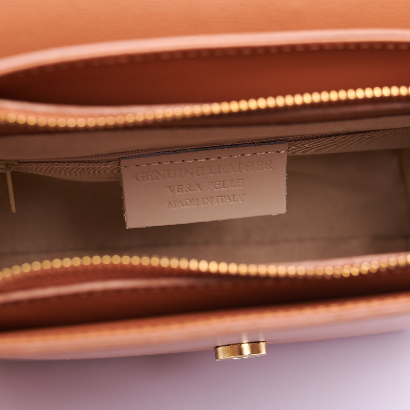 Borsa a spalla da Donna in vera Pelle con tracolla regolabile Mod. LUISA